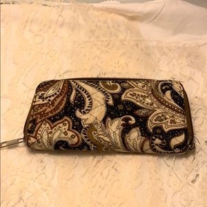 Random Wallet Pre owned no label